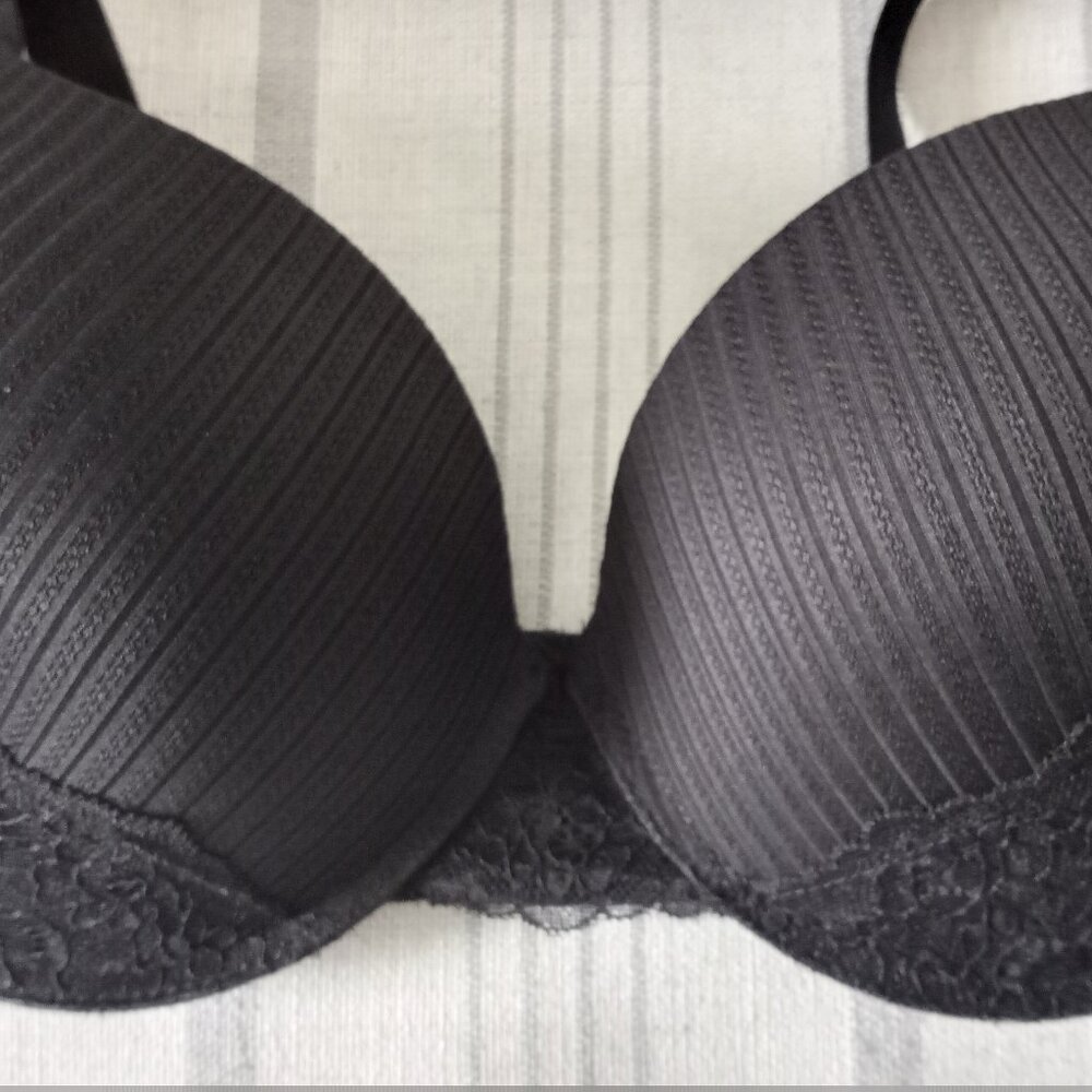 'CATO' PLUS NWT Black Lace underwired Bra Size 42C